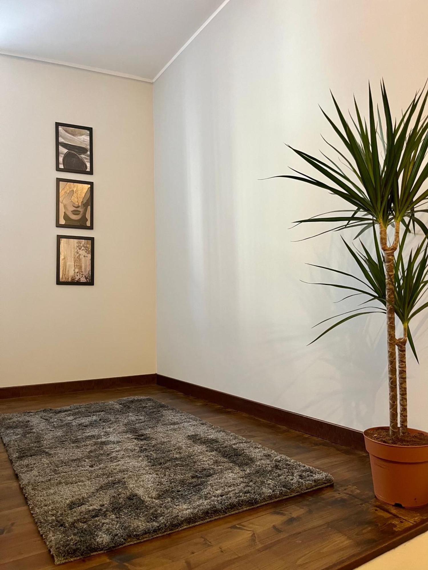 Vila Residenza Elegante - A 5 Fermate Dal Duomo Milán Exteriér fotografie
